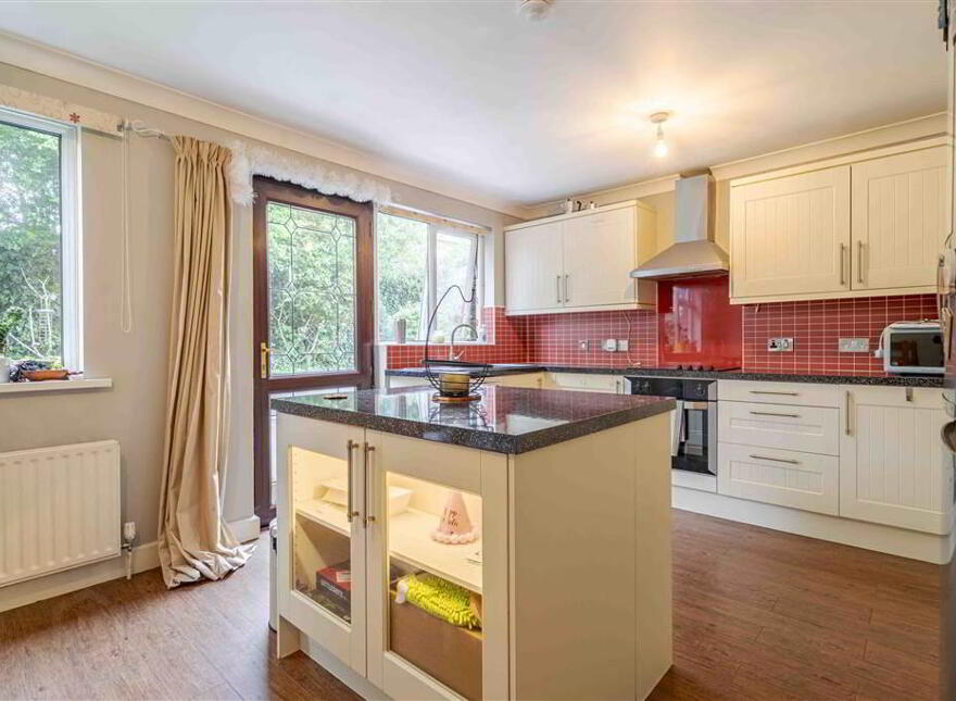 32 Eglantine Park, Royal Hillsborough, BT26 6HL