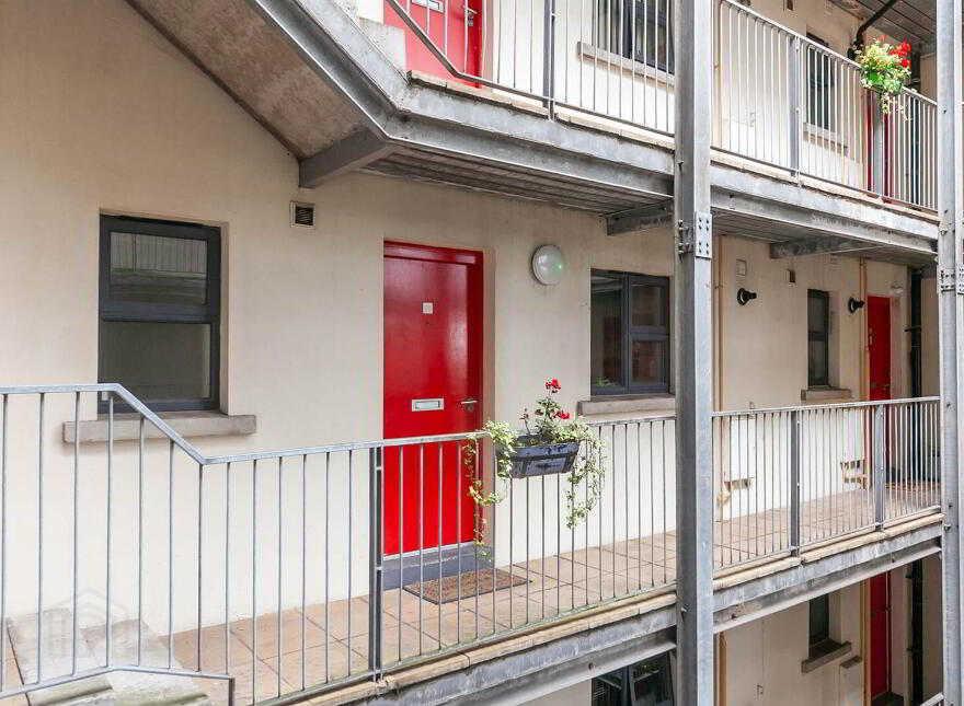 402 The Lucas Building, 1-3 Ormeau Avenue, Belfast, BT2 8HB
