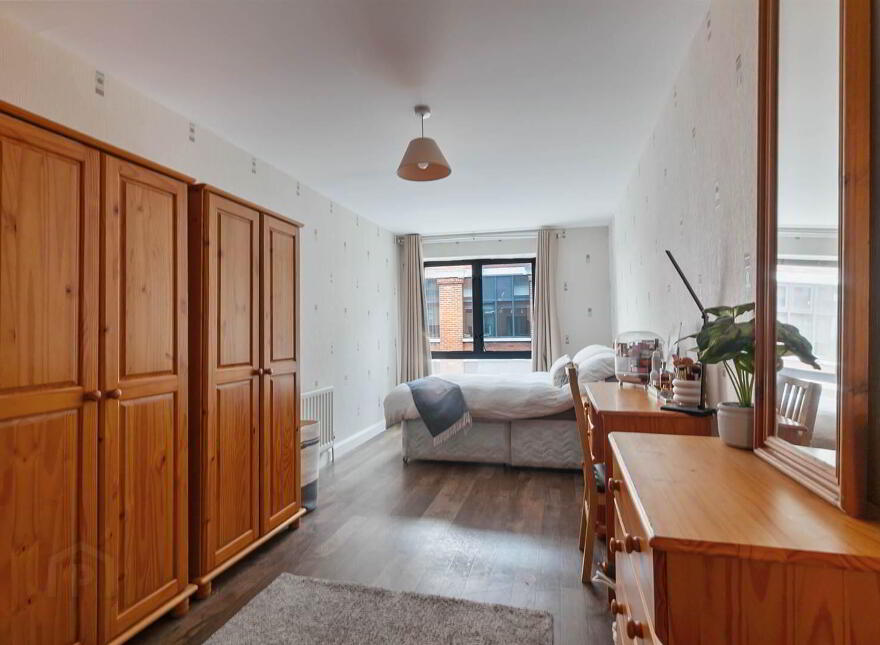 402 The Lucas Building, 1-3 Ormeau Avenue, Belfast, BT2 8HB
