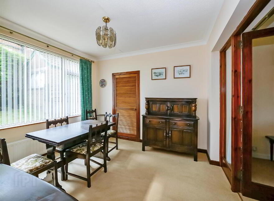 14 Cotswold Avenue, Newton Park, Belfast, BT8 6NA