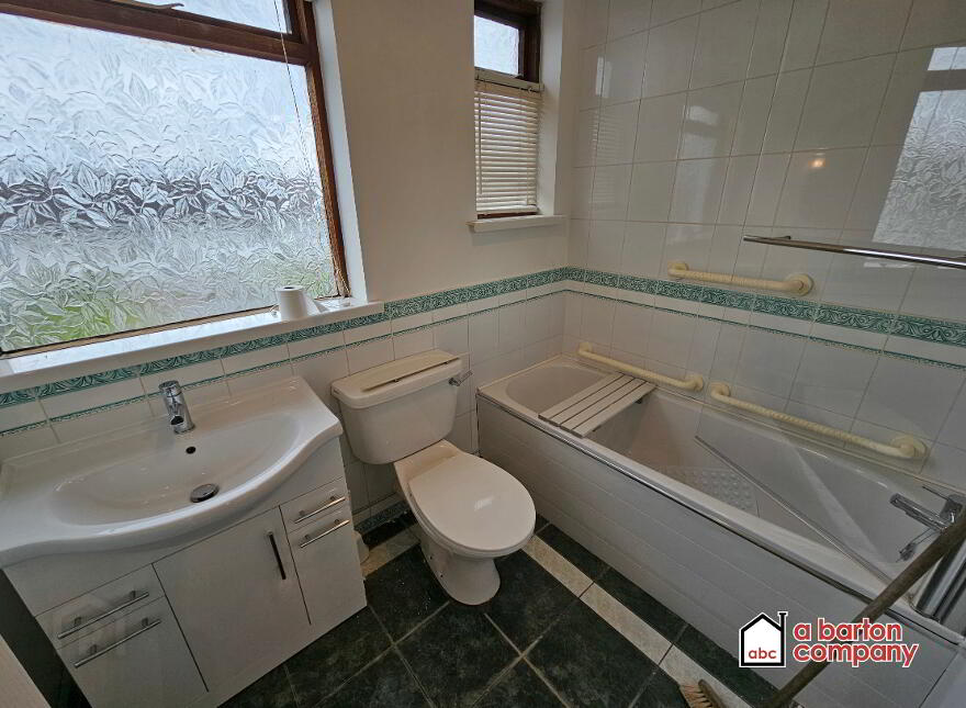 14 Fernagh Gardens, Whiteabbey, Newtownabbey, BT37 0BL