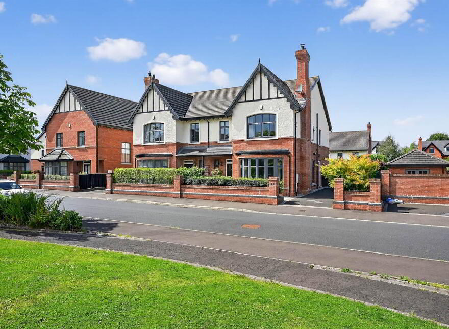 4 Harberton Green, Malone, Belfast, BT9 6WS
