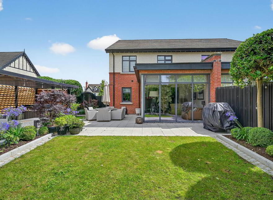 4 Harberton Green, Malone, Belfast, BT9 6WS
