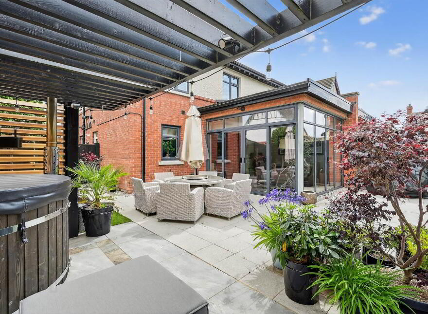 4 Harberton Green, Malone, Belfast, BT9 6WS