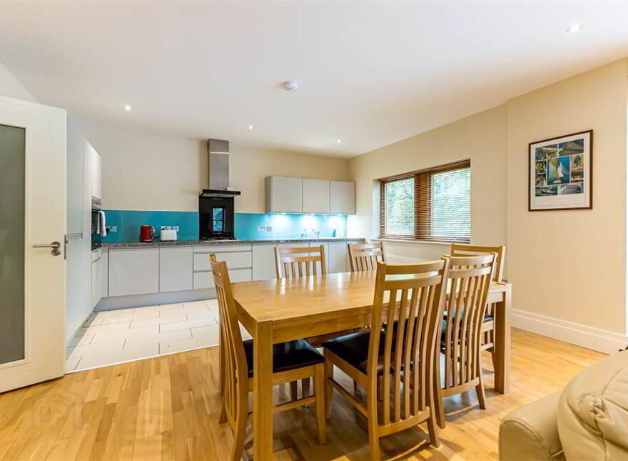 D1 The Pines, Malone Square, Belfast, BT9 6JU