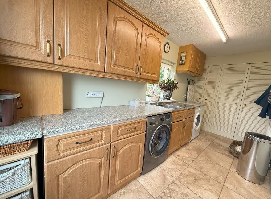 18 Bamford Park, Dundrod, Crumlin, BT29 4JW