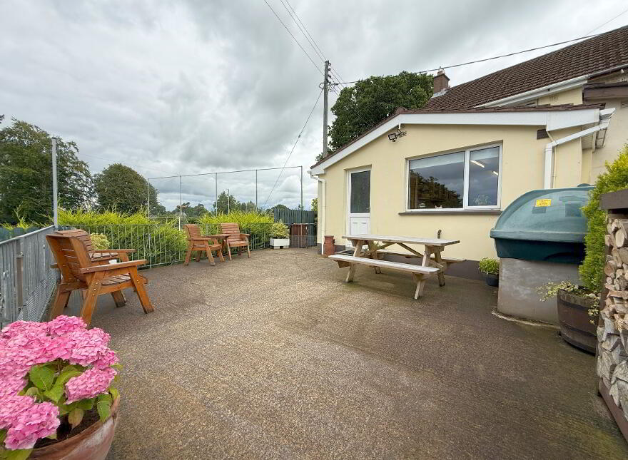 18 Bamford Park, Dundrod, Crumlin, BT29 4JW