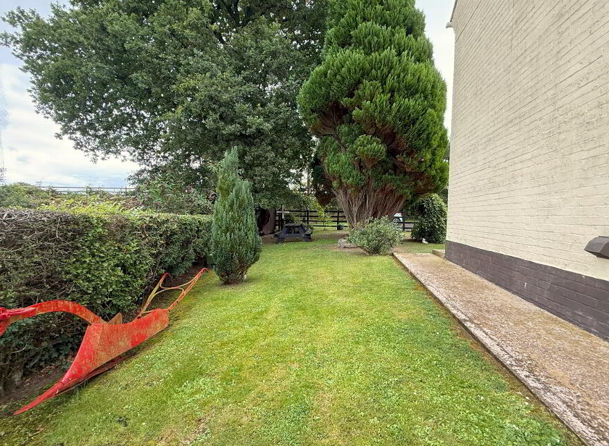 18 Bamford Park, Dundrod, Crumlin, BT29 4JW