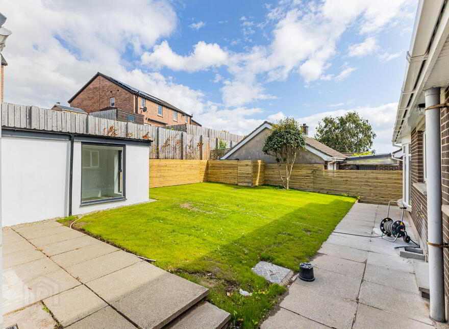 33 Dermott Walk, Comber, Newtownards, BT23 5NU