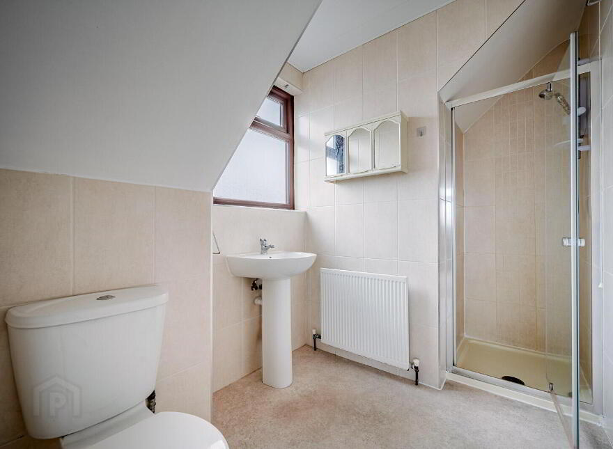 28 Irvine Park, Bangor, BT19 7XR