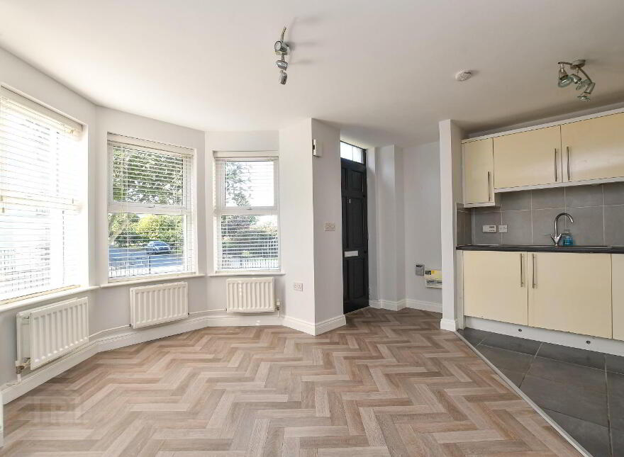 187 Linen Crescent, Bangor, BT19 7JT