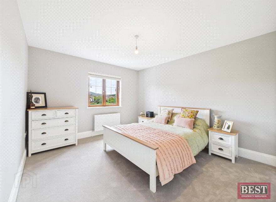 9 Rathdallan, Warrenpoint, Newry, BT34 3UQ
