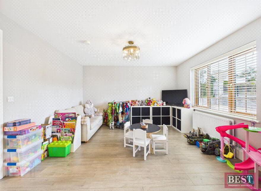 9 Rathdallan, Warrenpoint, Newry, BT34 3UQ