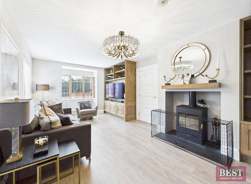 9 Rathdallan, Warrenpoint, Newry, BT34 3UQ
