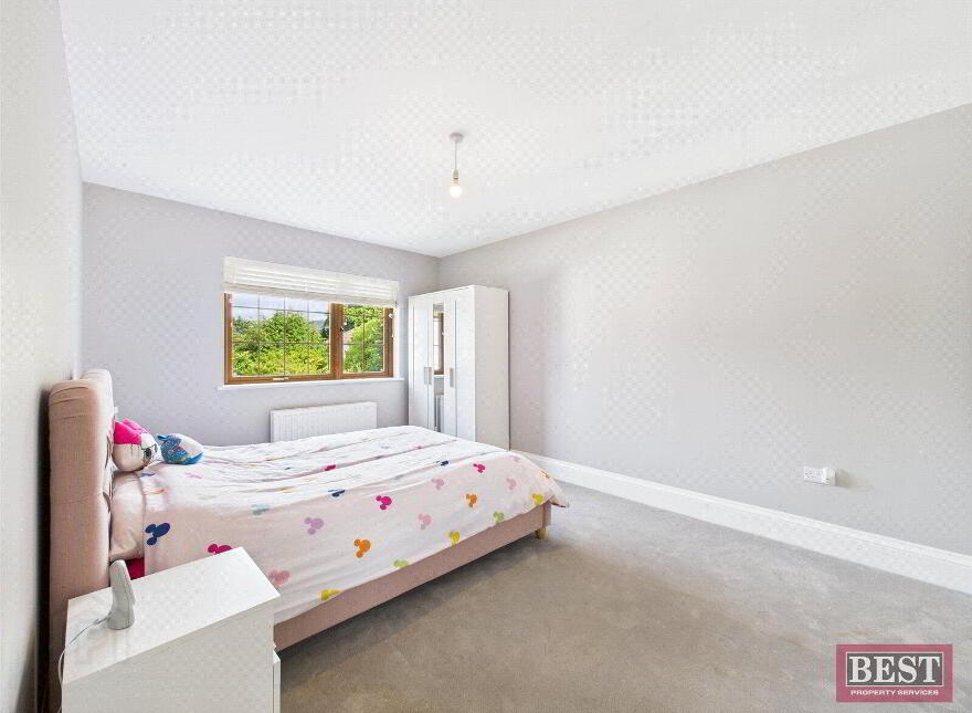 9 Rathdallan, Warrenpoint, Newry, BT34 3UQ