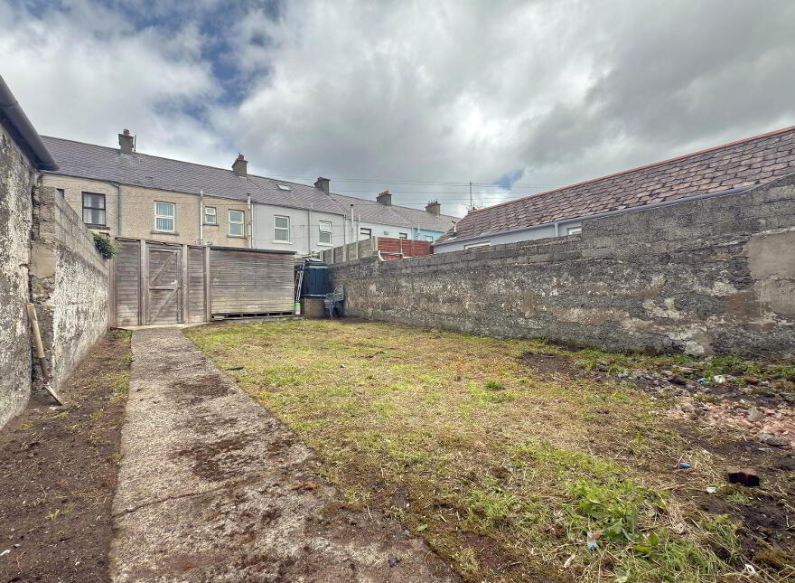 52 Crocknamack Road, Portrush, BT56 8JW