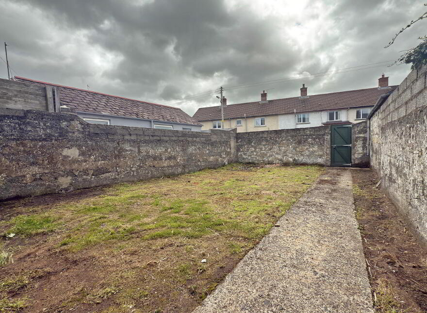 52 Crocknamack Road, Portrush, BT56 8JW