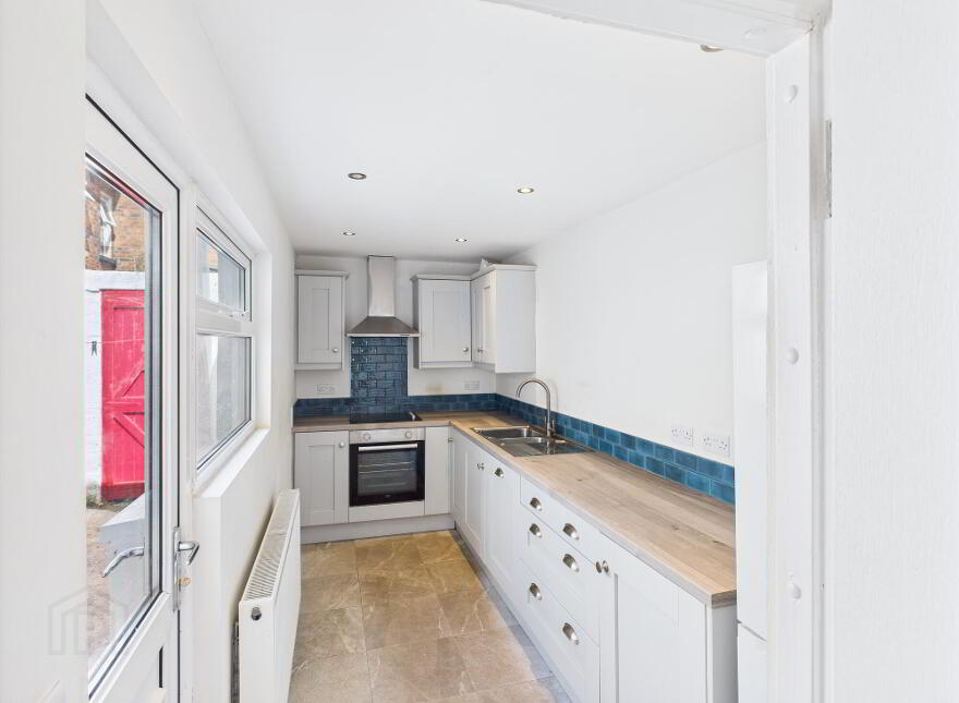 27 Dromore Street, Belfast, BT6 8PF