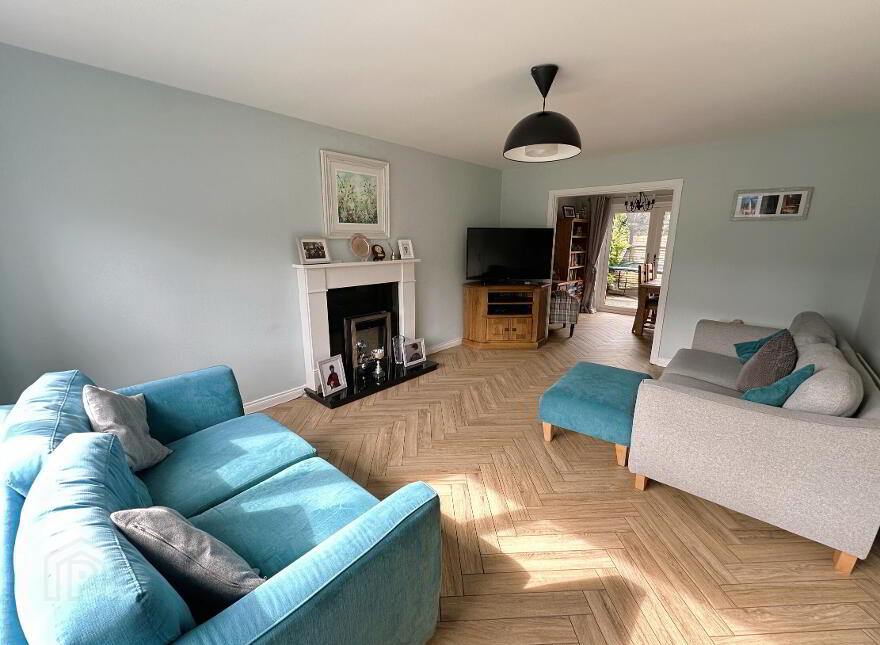 37 Ravenswood, Banbridge, BT32 3RD