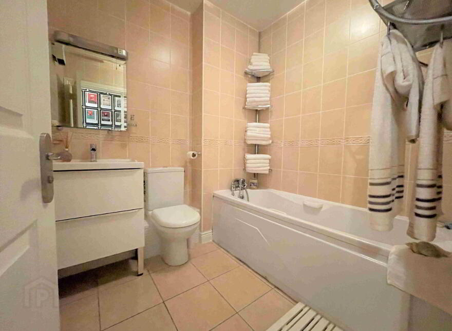Hazelgrove Court, Tallaght, Dublin, D24