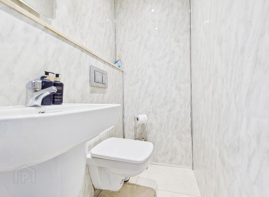 1 Emerald Terrace, Dunmore East
