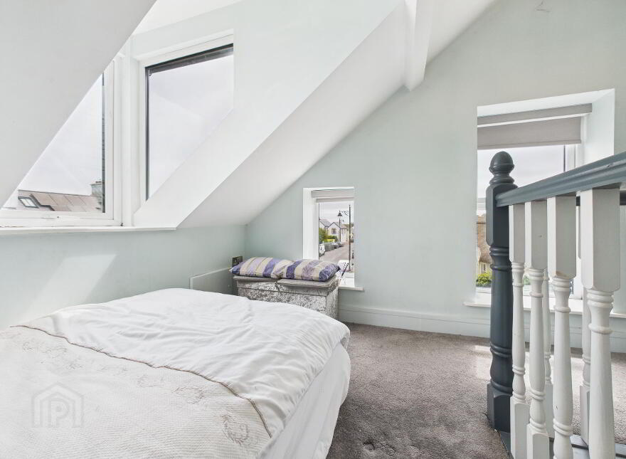 1 Emerald Terrace, Dunmore East