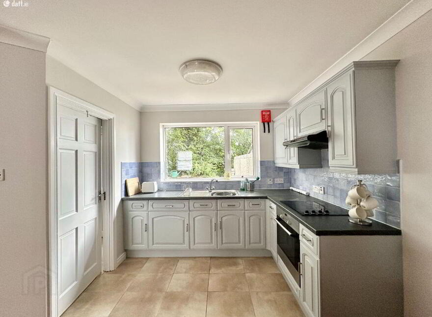7 Church Street, Ballybay