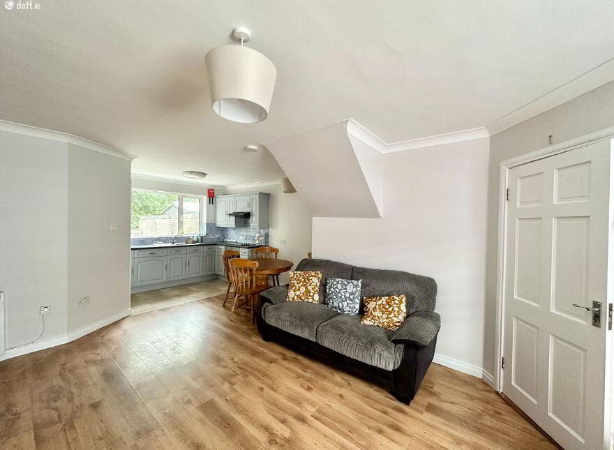 7 Church Street, Ballybay