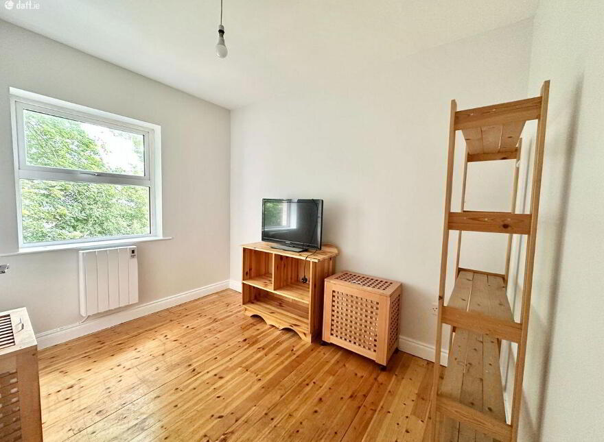 7 Church Street, Ballybay