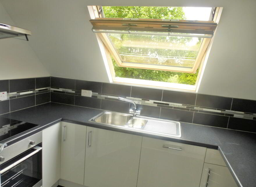 25 Cedar Grove, Holywood, BT18 9QG