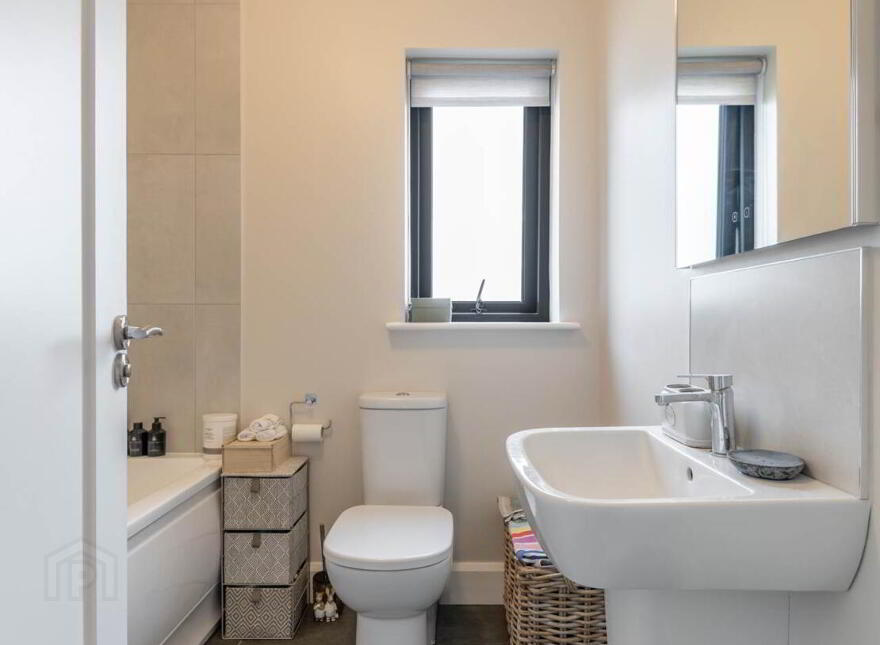 23 Ceathru An Tobair, Maree Road, Oranmore, H91W7DC