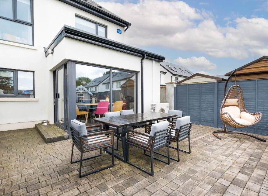 23 Ceathru An Tobair, Maree Road, Oranmore, H91W7DC