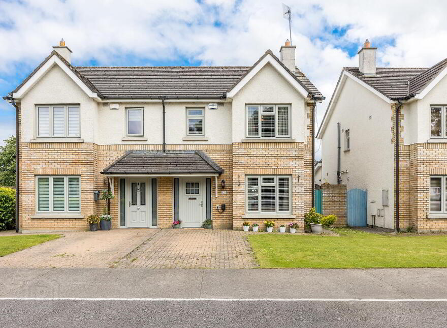 2 The Avenue, Milltree Park, Ratoath photo