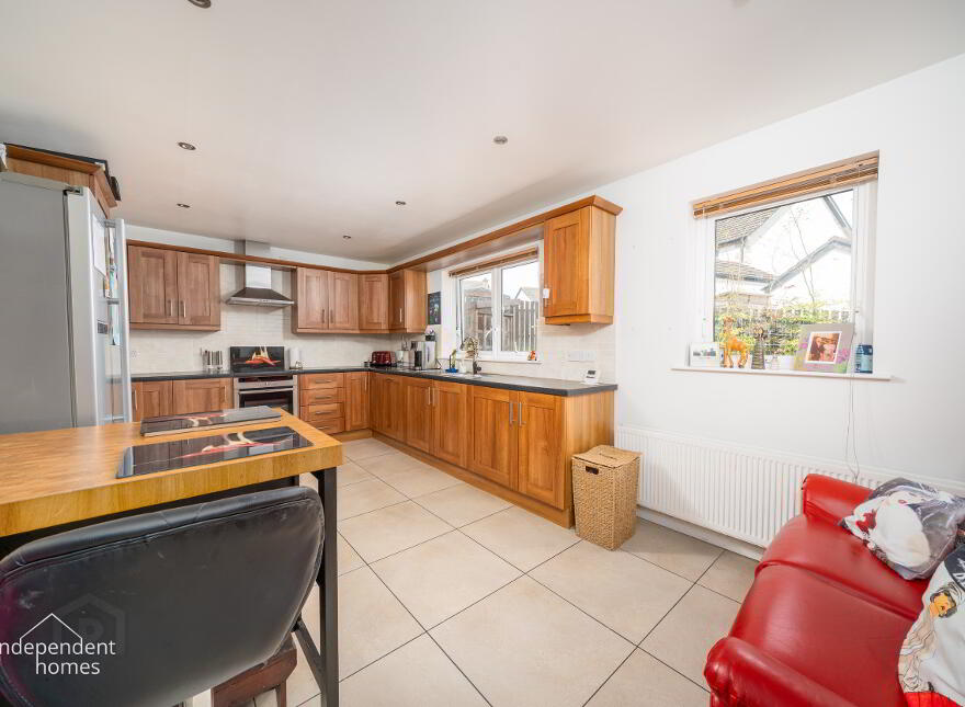 4 Porter Green Road, Larne, BT40 2UG