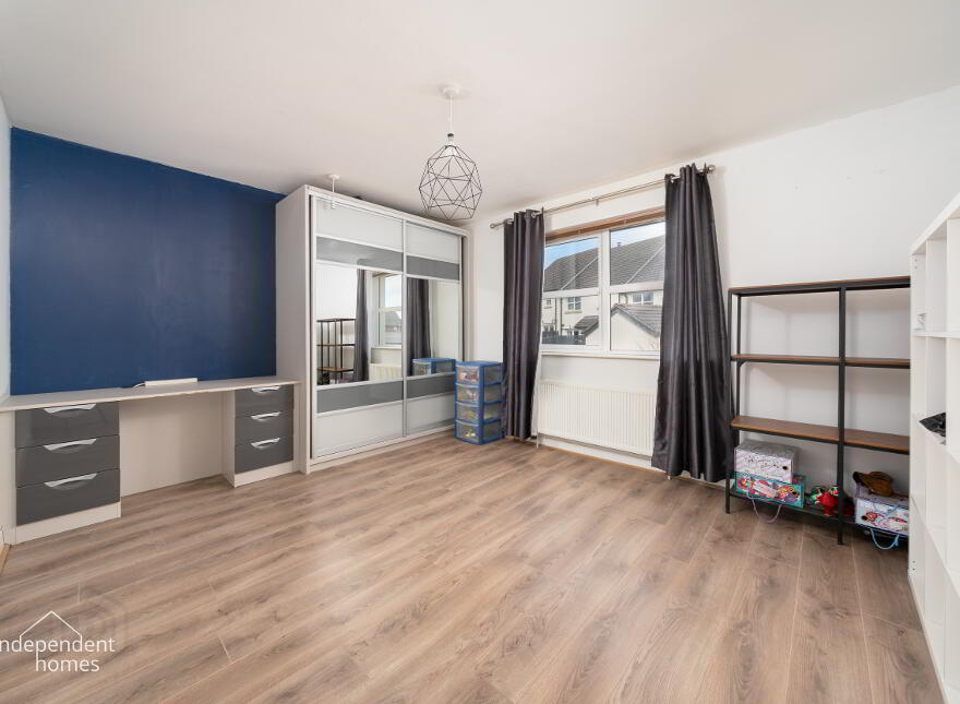 4 Porter Green Road, Larne, BT40 2UG