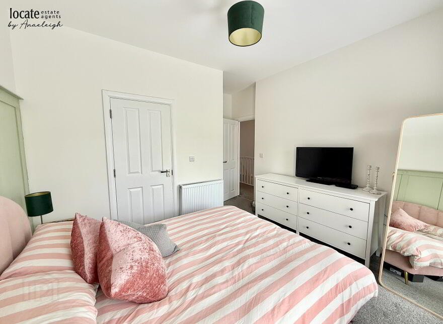 7 The Hillocks, Waterside, L'Derry, BT47 3FR