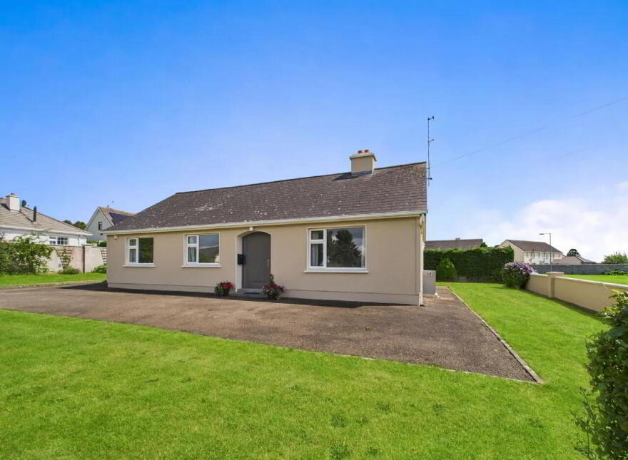 Finnoe Road, Borrisokane, E45DN88