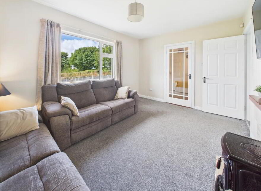 Finnoe Road, Borrisokane, E45DN88