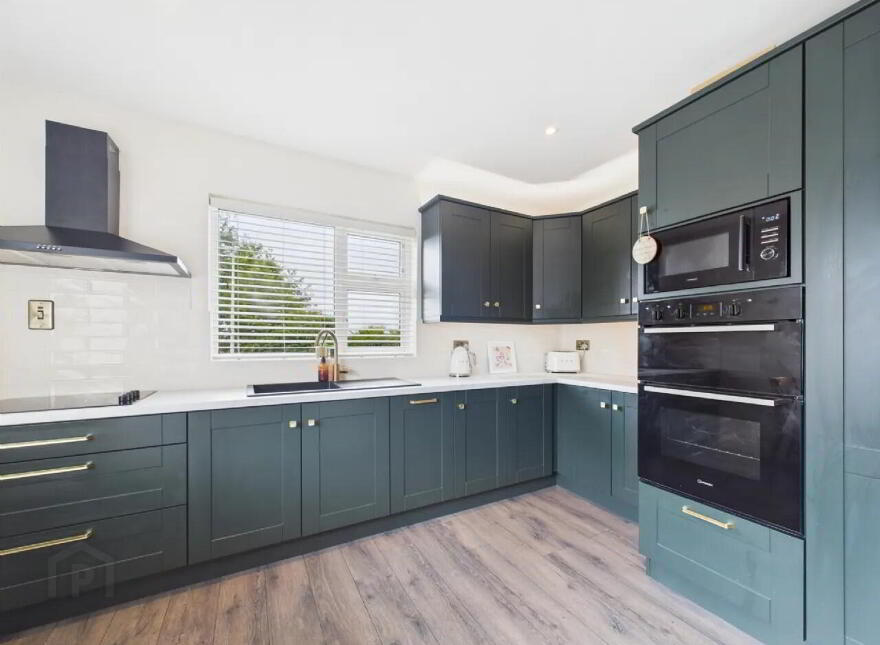 Finnoe Road, Borrisokane, E45DN88