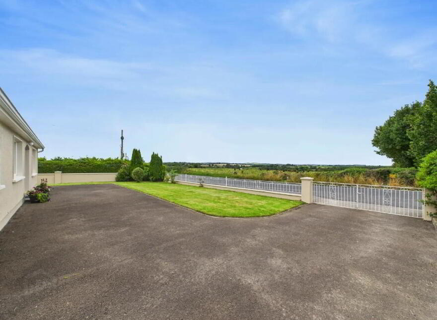 Finnoe Road, Borrisokane, E45DN88