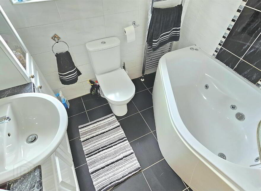 29 Castleburn Road, Carrickfergus, BT38 7NY