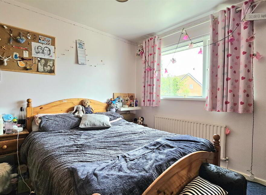 29 Castleburn Road, Carrickfergus, BT38 7NY
