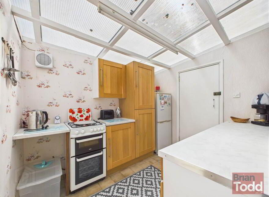 Recreation Road, Larne, BT40 1EW