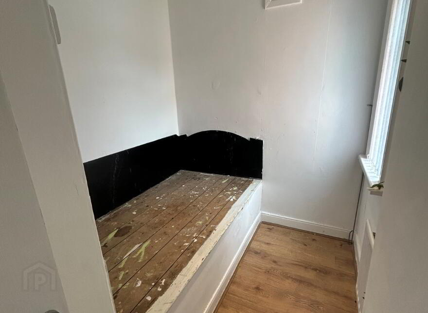 15 Benview Park, Belfast, BT14 8HT
