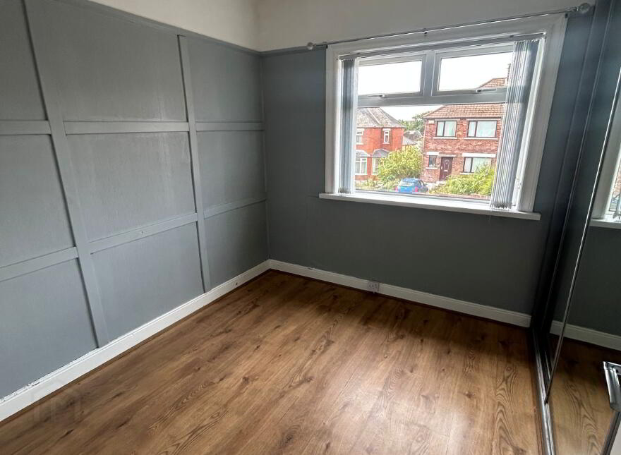 15 Benview Park, Belfast, BT14 8HT