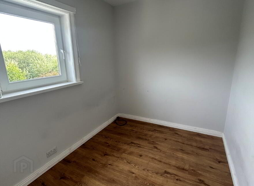 15 Benview Park, Belfast, BT14 8HT