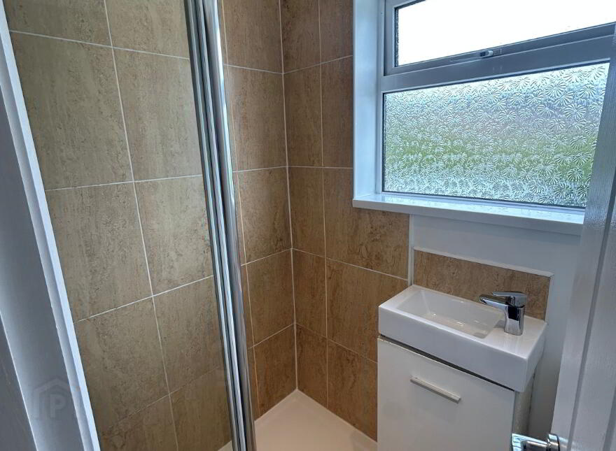15 Benview Park, Belfast, BT14 8HT