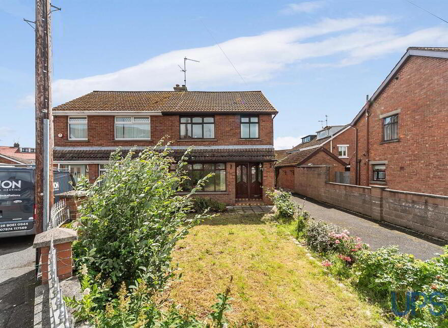 71 Stewartstown Park, Belfast, BT11 9GJ
