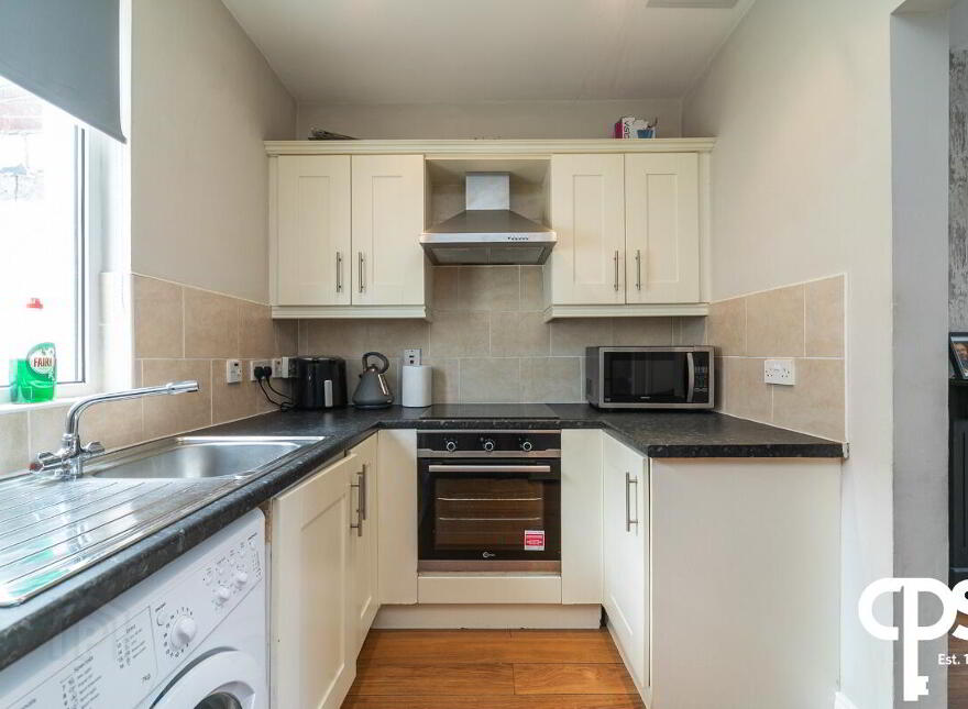 20 Quinton Street, Belfast, BT5 5GR