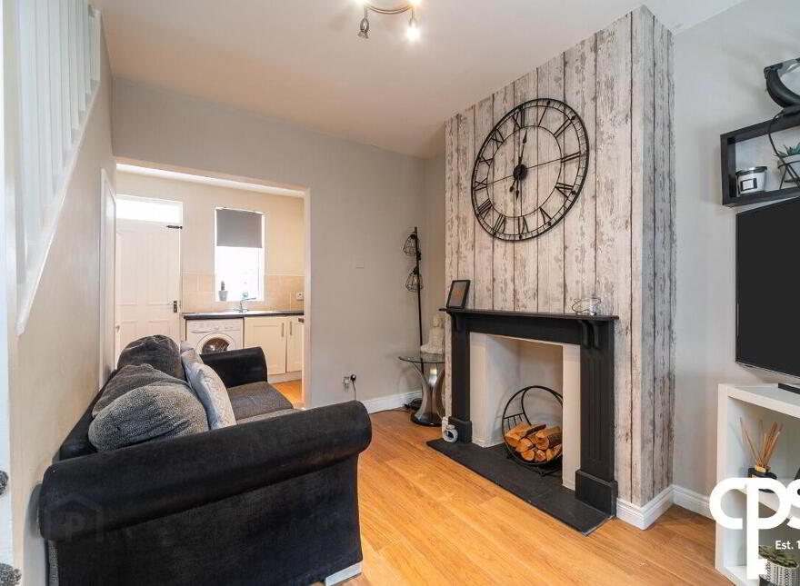 20 Quinton Street, Belfast, BT5 5GR